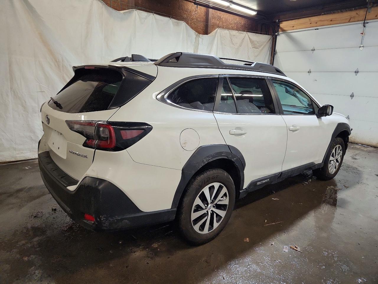 2025 SUBARU OUTBACK PREMIUM photo 3