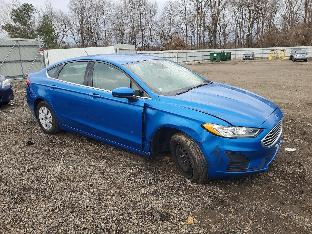 2019 FORD FUSION S photo 4