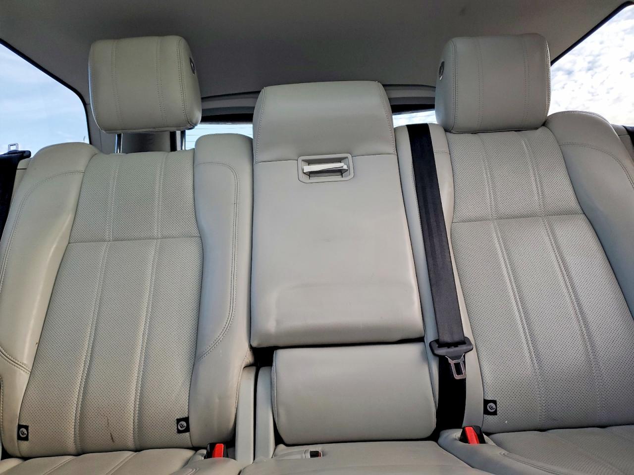 2014 LAND ROVER RANGE ROVER HSE photo 10
