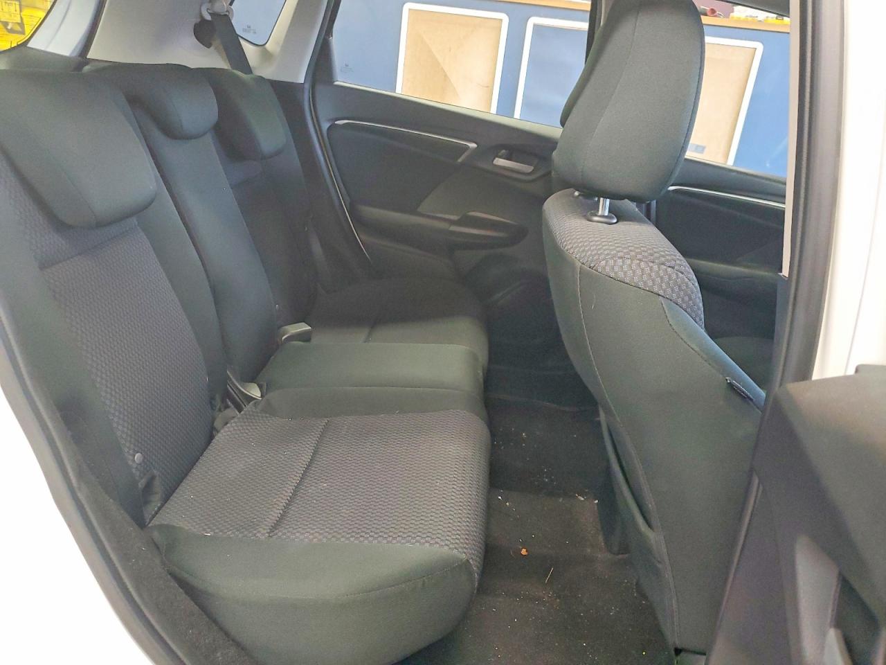 2019 HONDA FIT LX photo 10