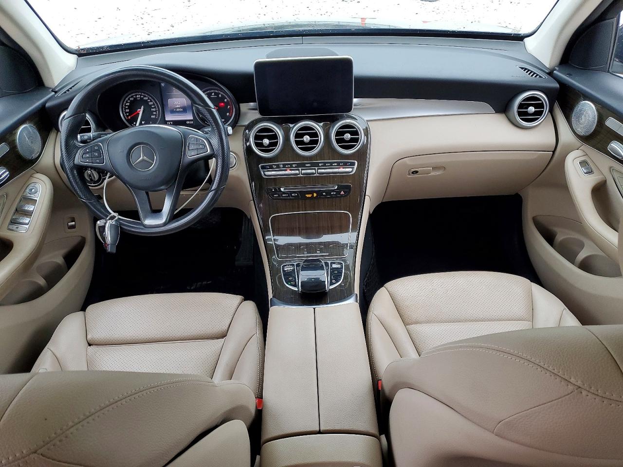 2016 MERCEDES-BENZ GLC 300 photo 8