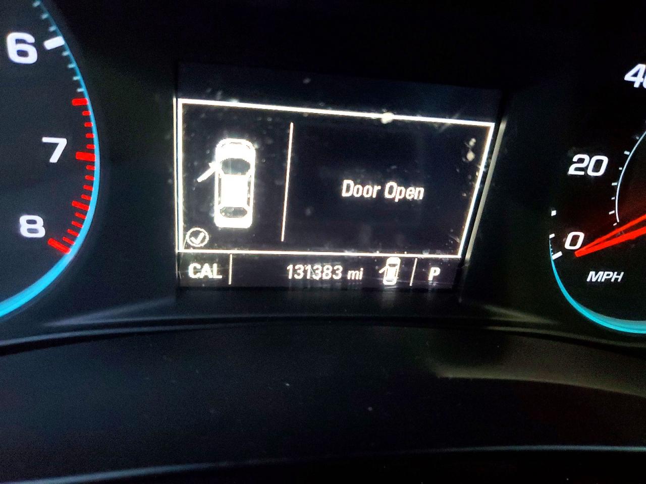 2017 CHEVROLET MALIBU LT photo 9
