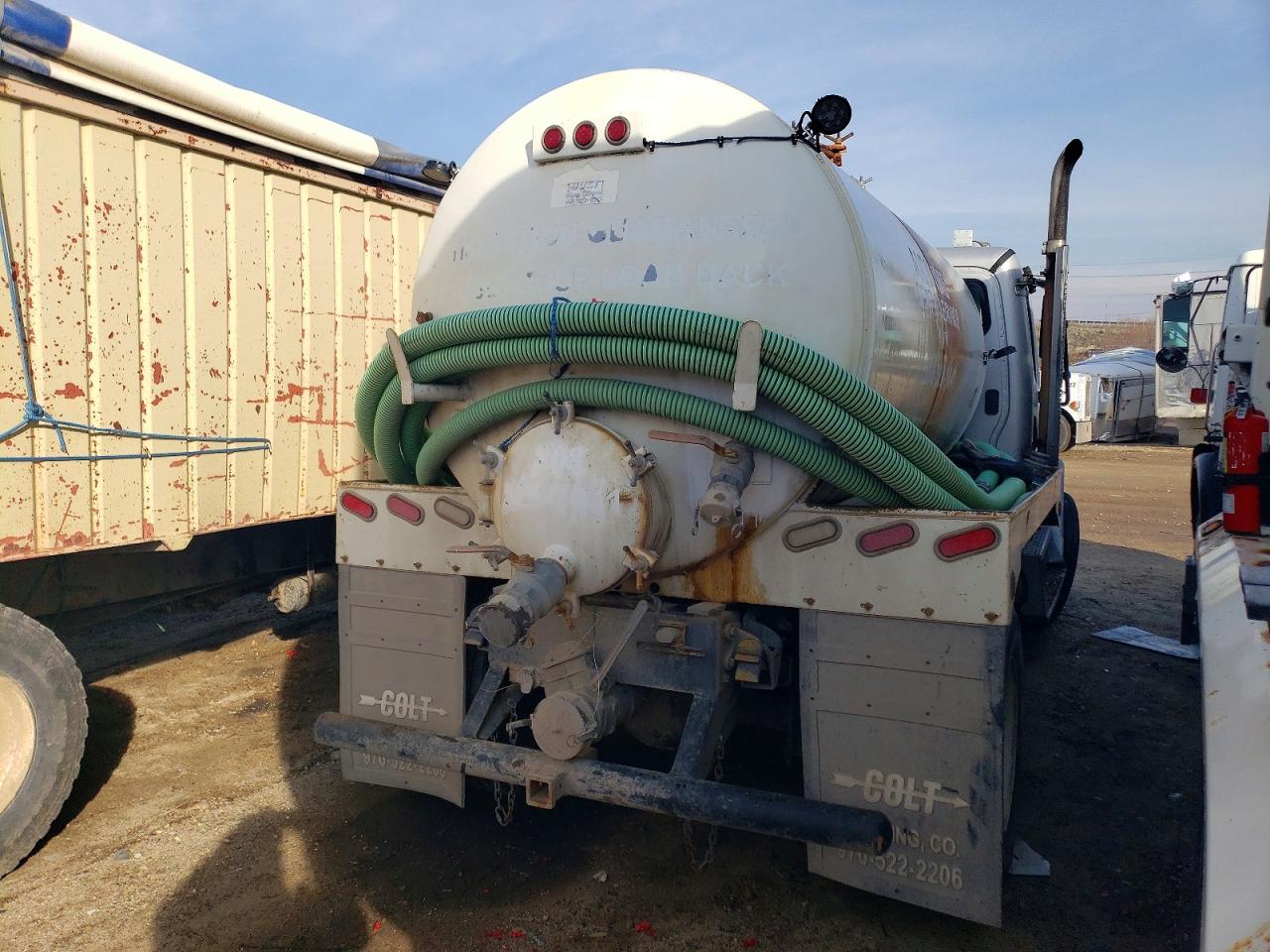2008 FREIGHTLINER BUSINESS CLASS M2 SEPTIC TRUCK photo 4