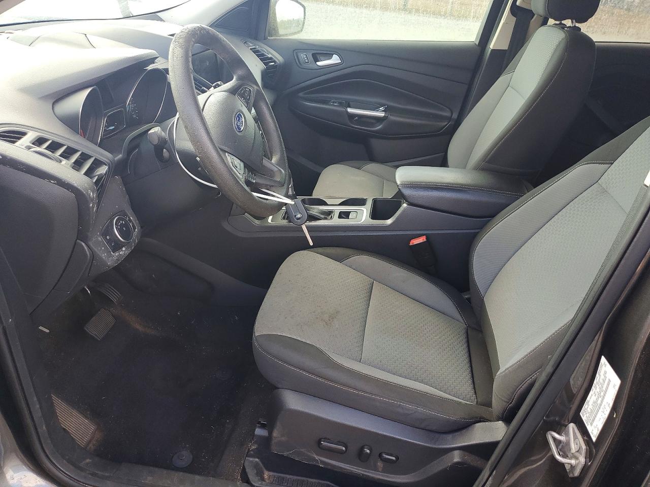 2017 FORD ESCAPE SE photo 7