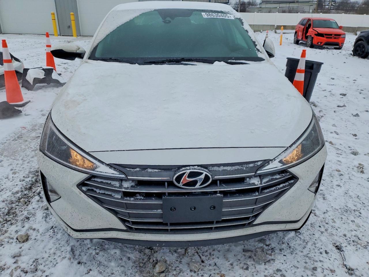 2020 HYUNDAI ELANTRA SE photo 5