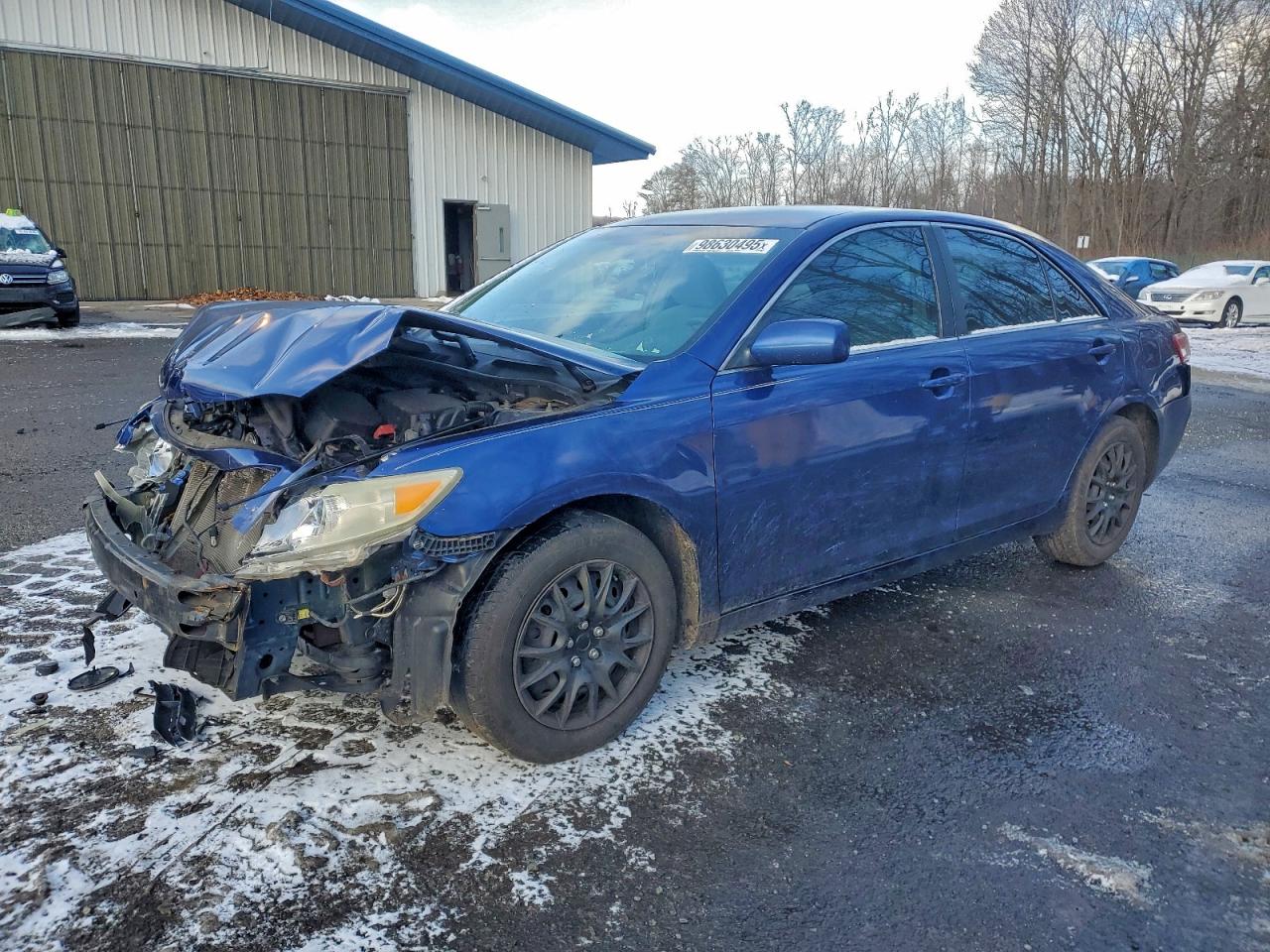 2011 TOYOTA CAMRY