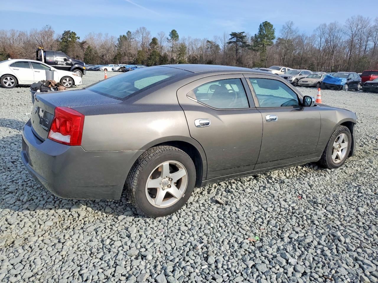2010 DODGE CHARGER photo 3