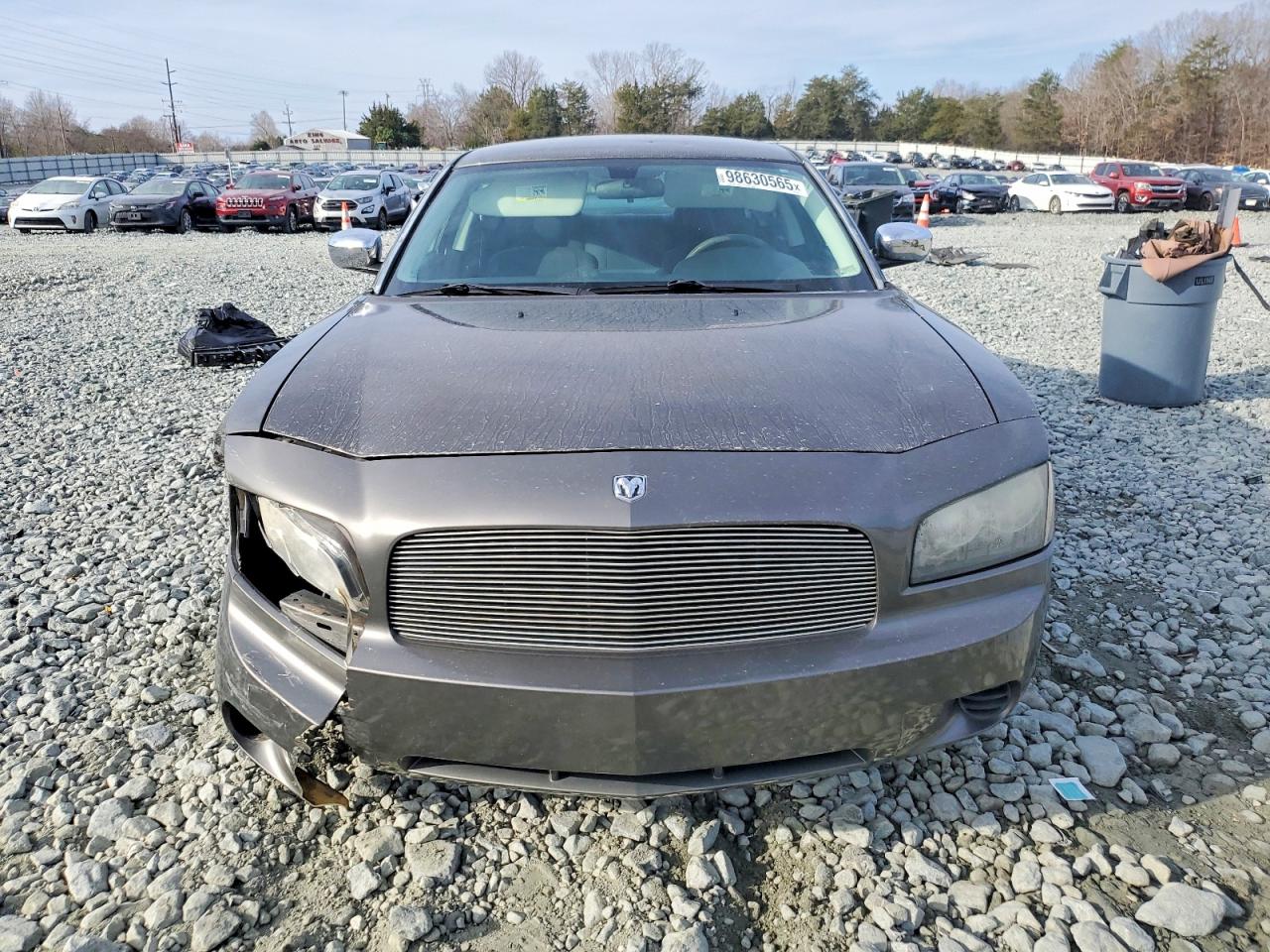 2010 DODGE CHARGER photo 5
