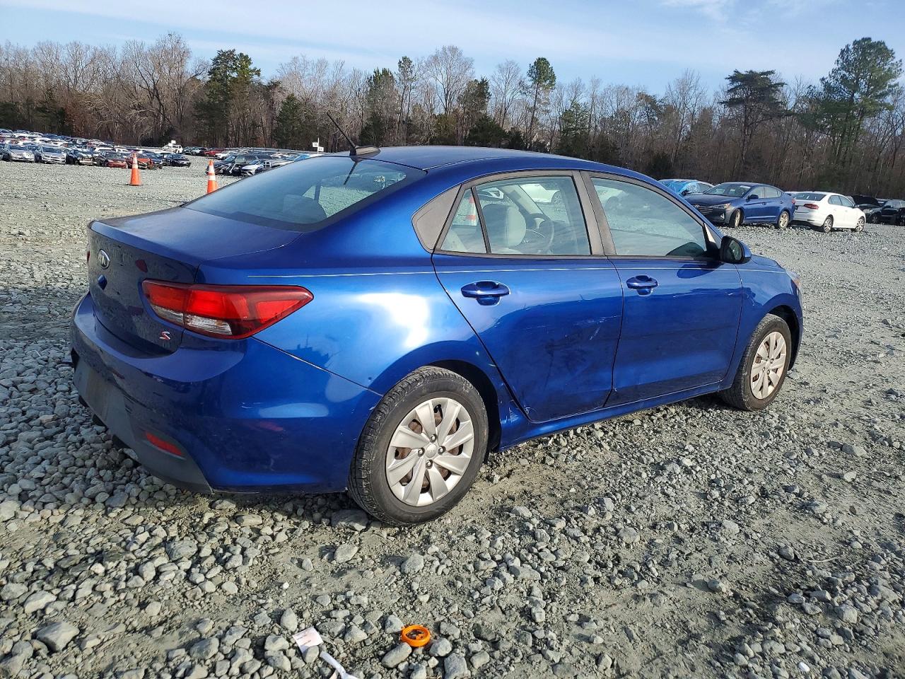 2018 KIA RIO LX photo 3