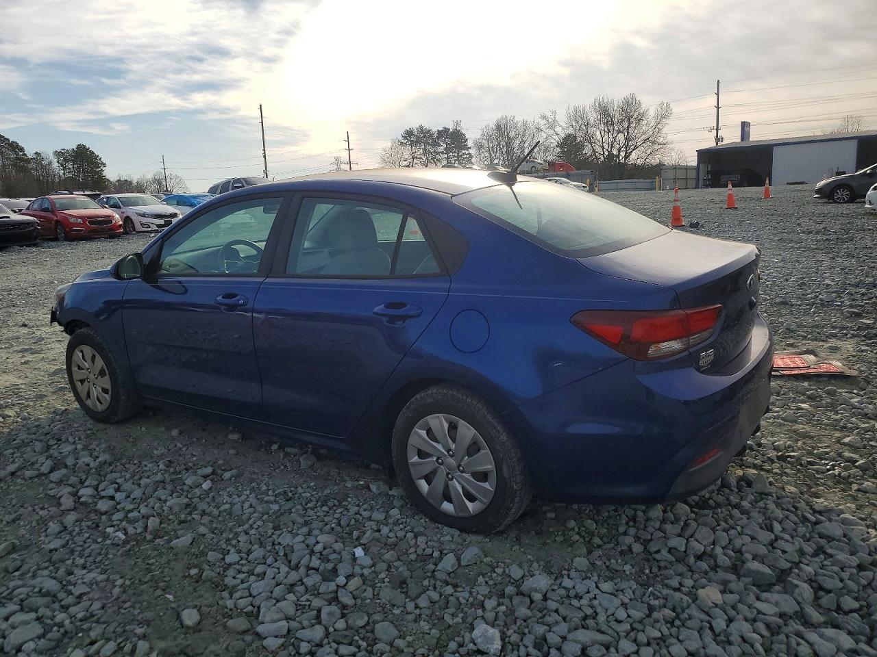 2018 KIA RIO LX photo 2