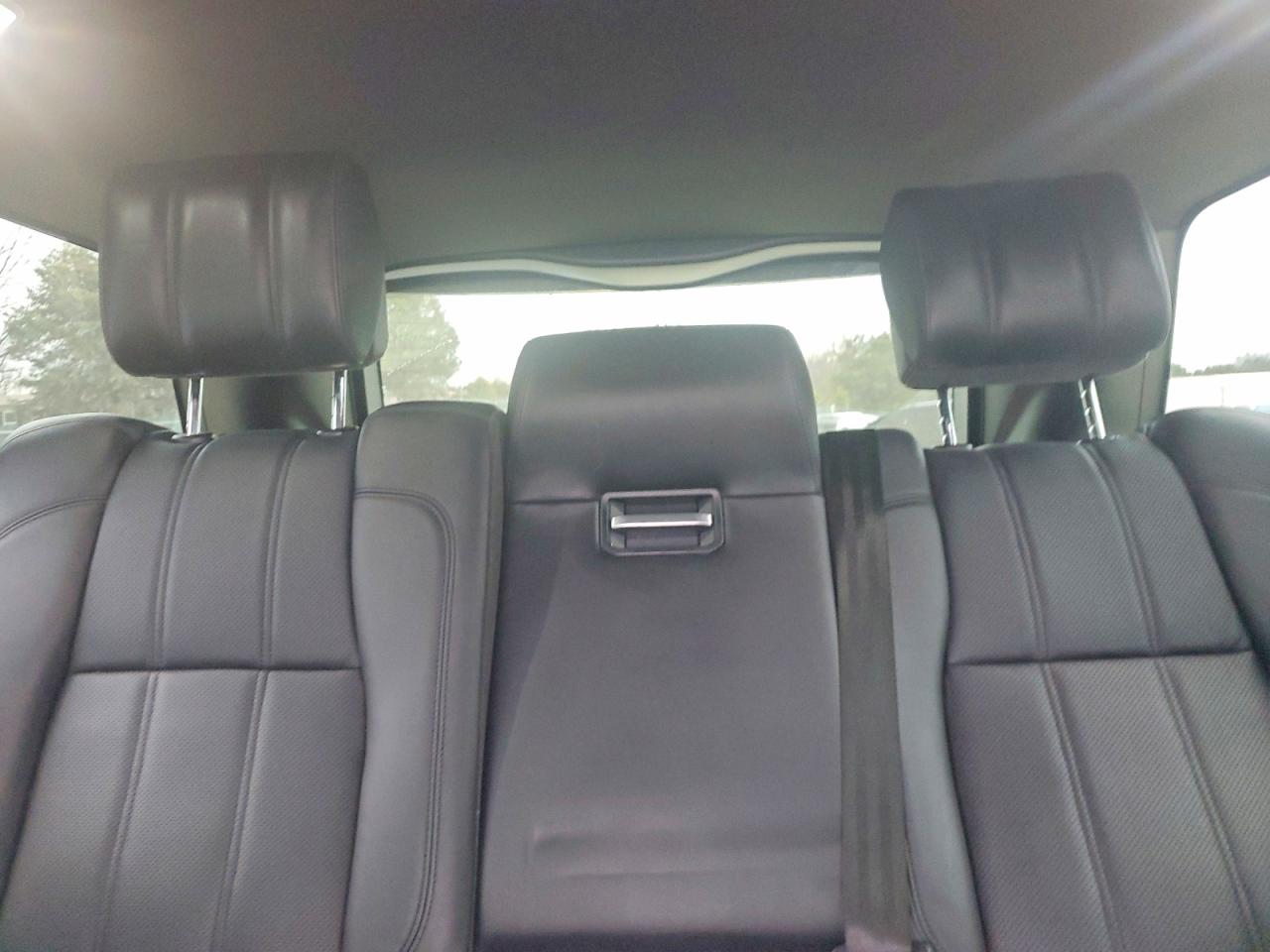 2017 LAND ROVER RANGE ROVER HSE photo 10