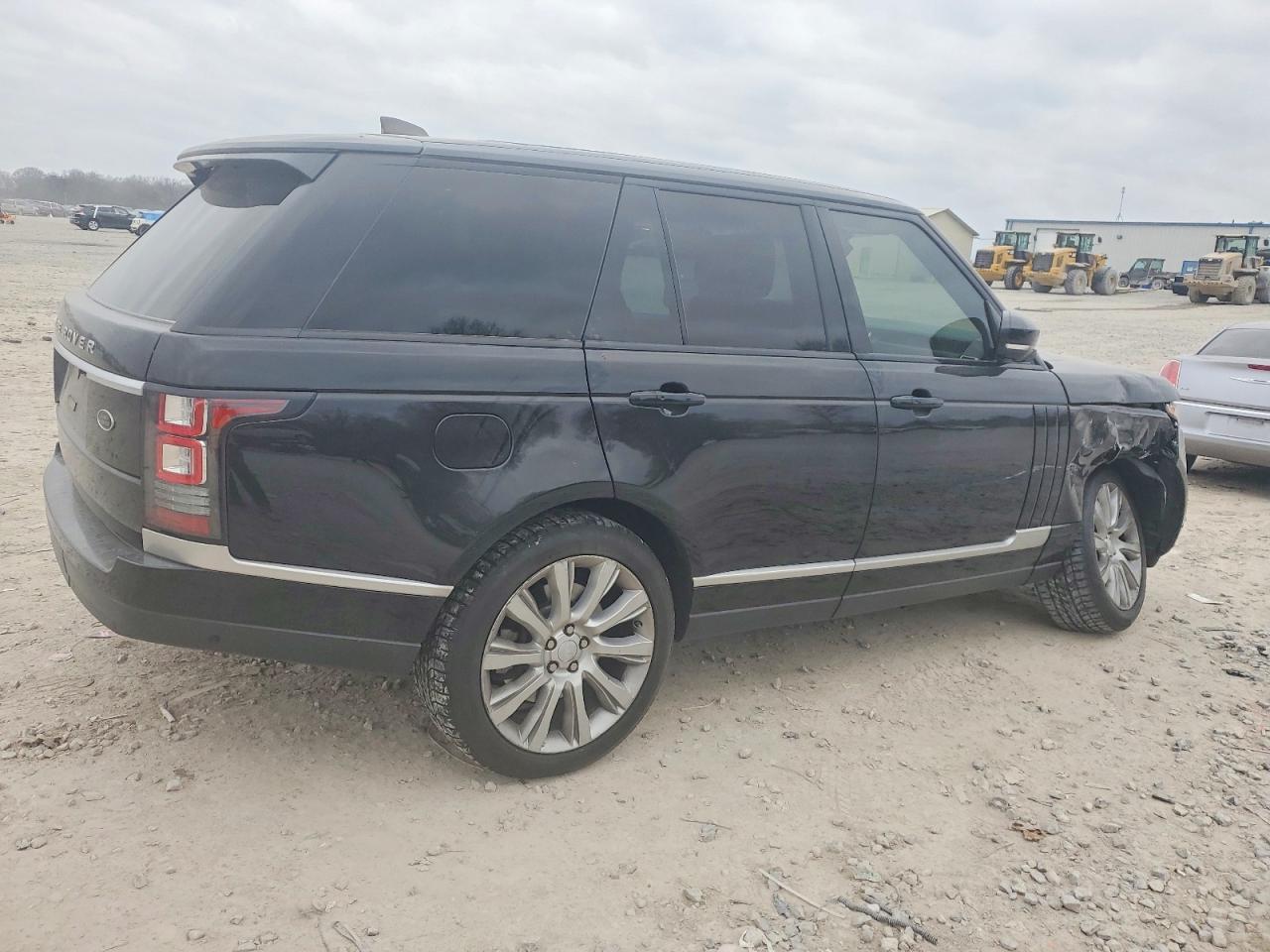 2017 LAND ROVER RANGE ROVER HSE photo 3