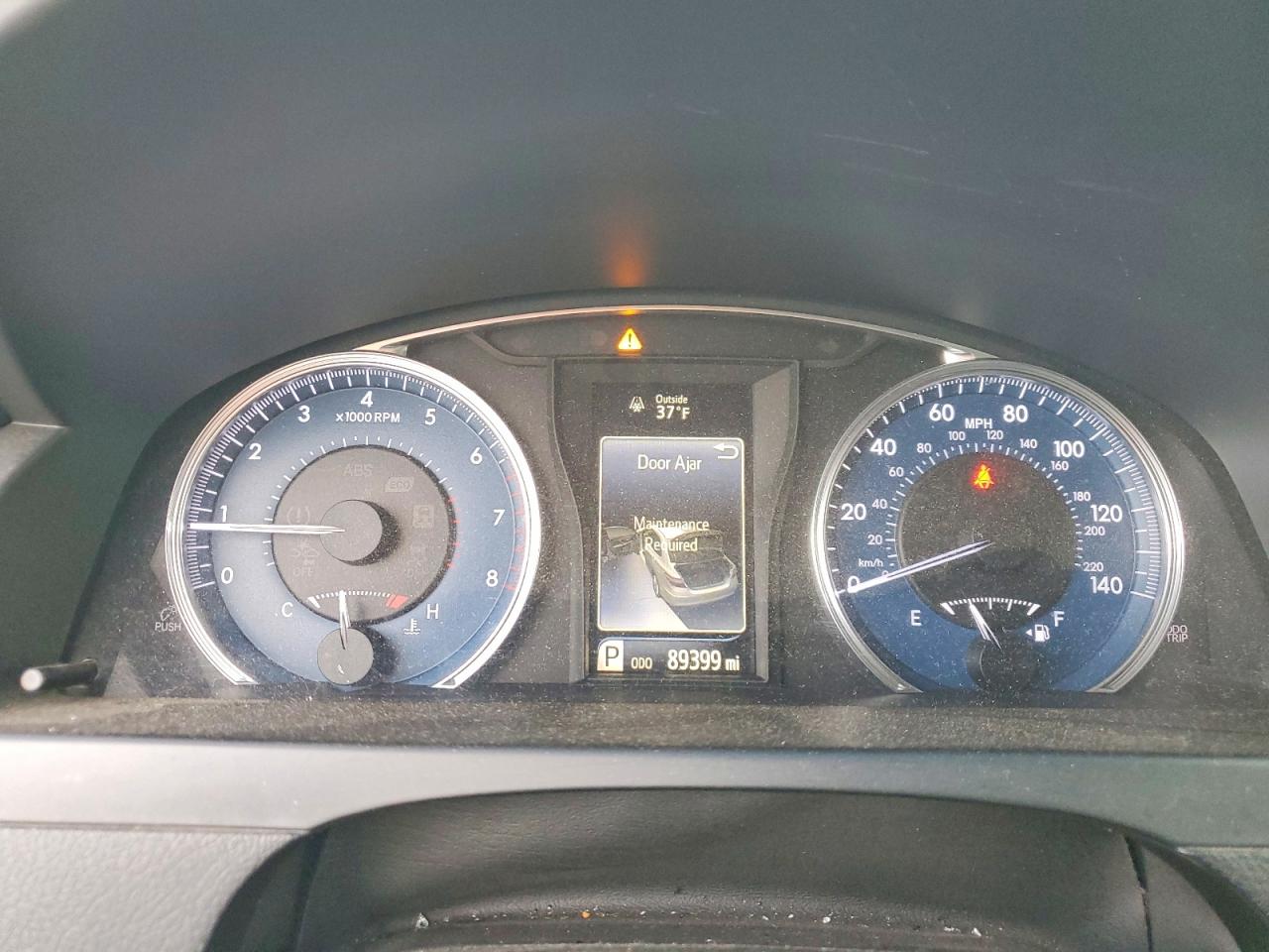 2017 TOYOTA CAMRY LE photo 9