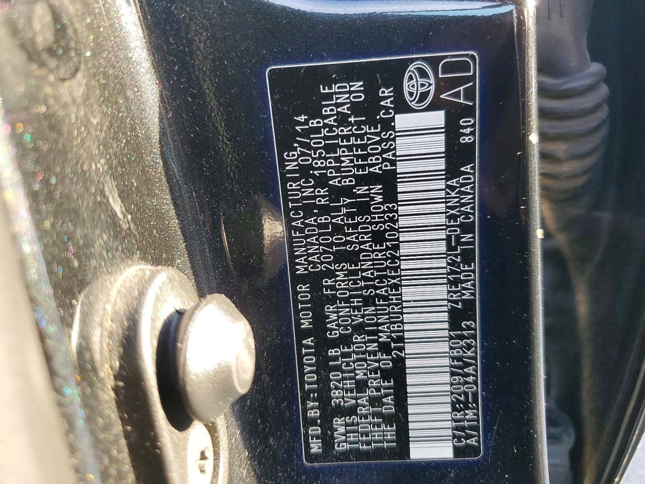 2014 TOYOTA COROLLA L photo 12