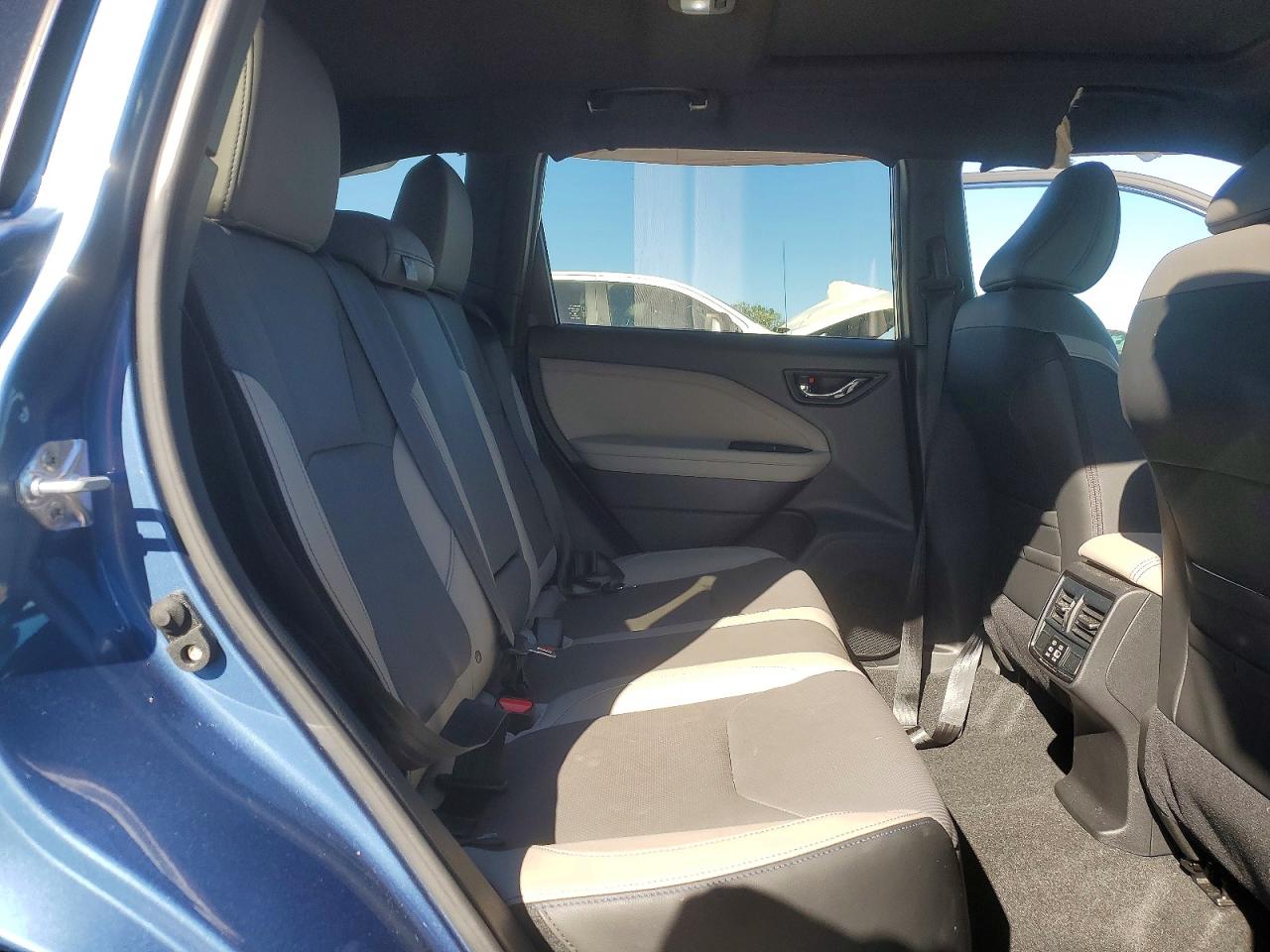 2025 SUBARU FORESTER LIMITED photo 11