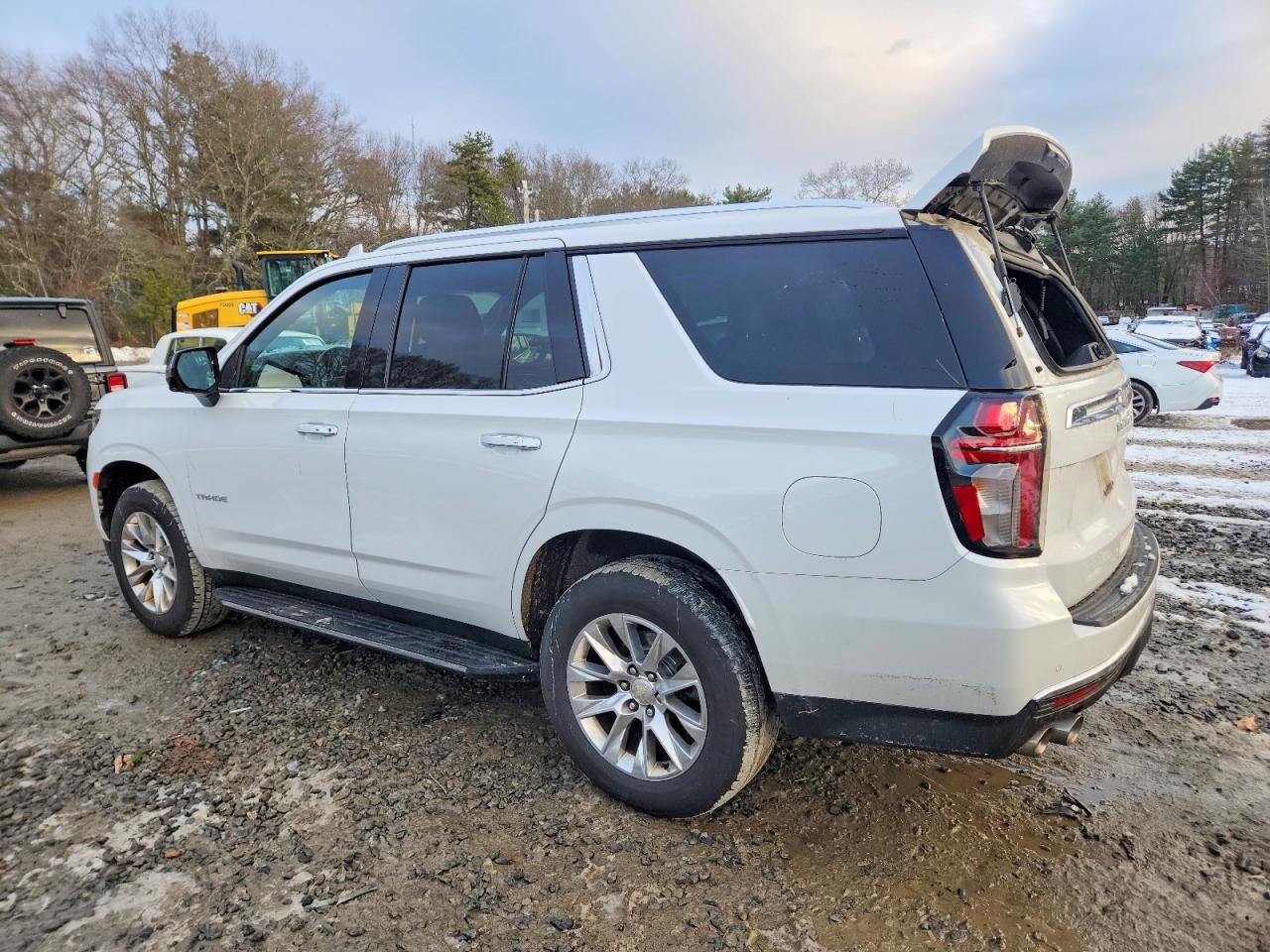 2021 CHEVROLET TAHOE K1500 PREMIER photo 2