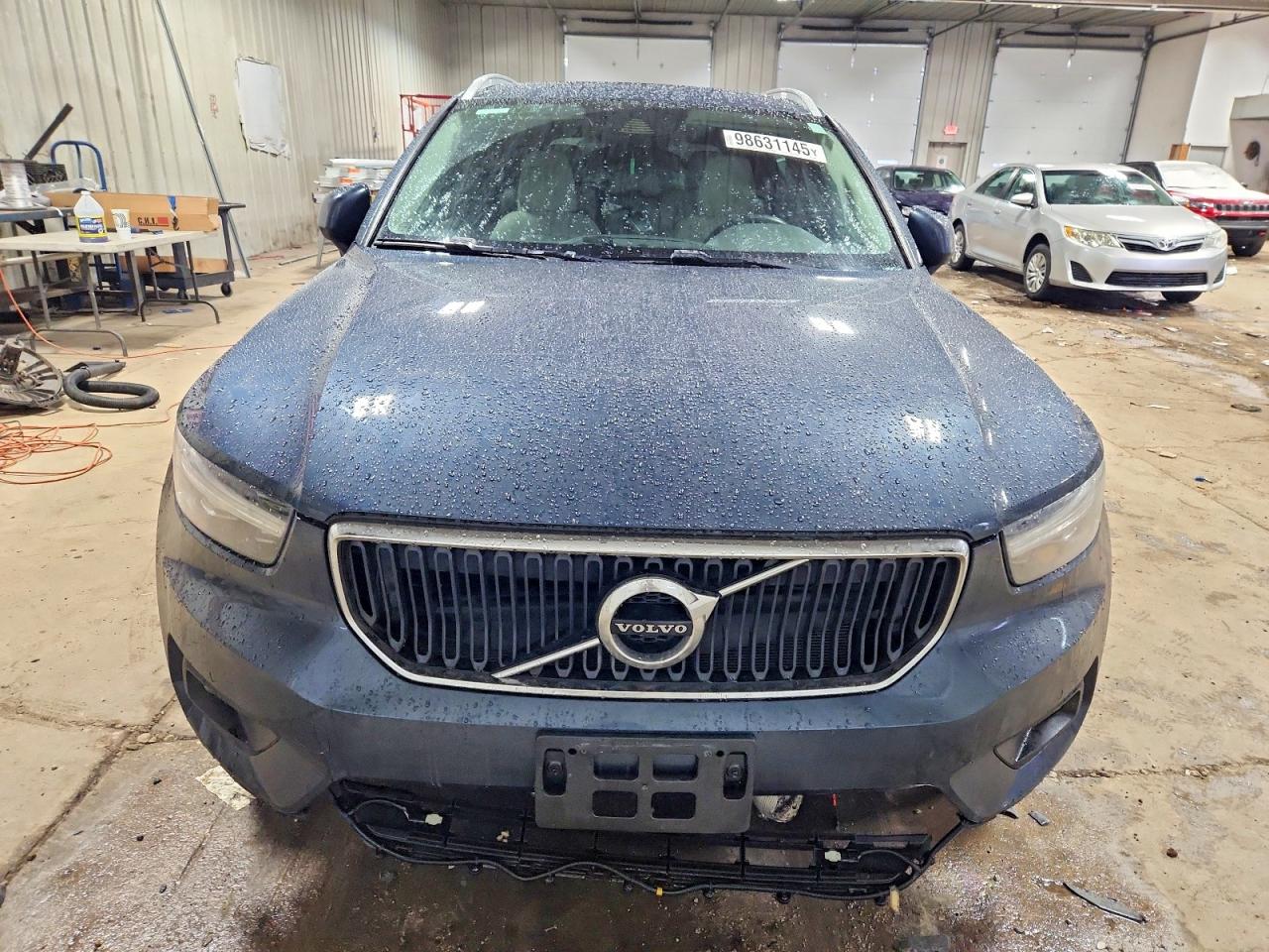 2021 VOLVO XC40 T5 MOMENTUM photo 5