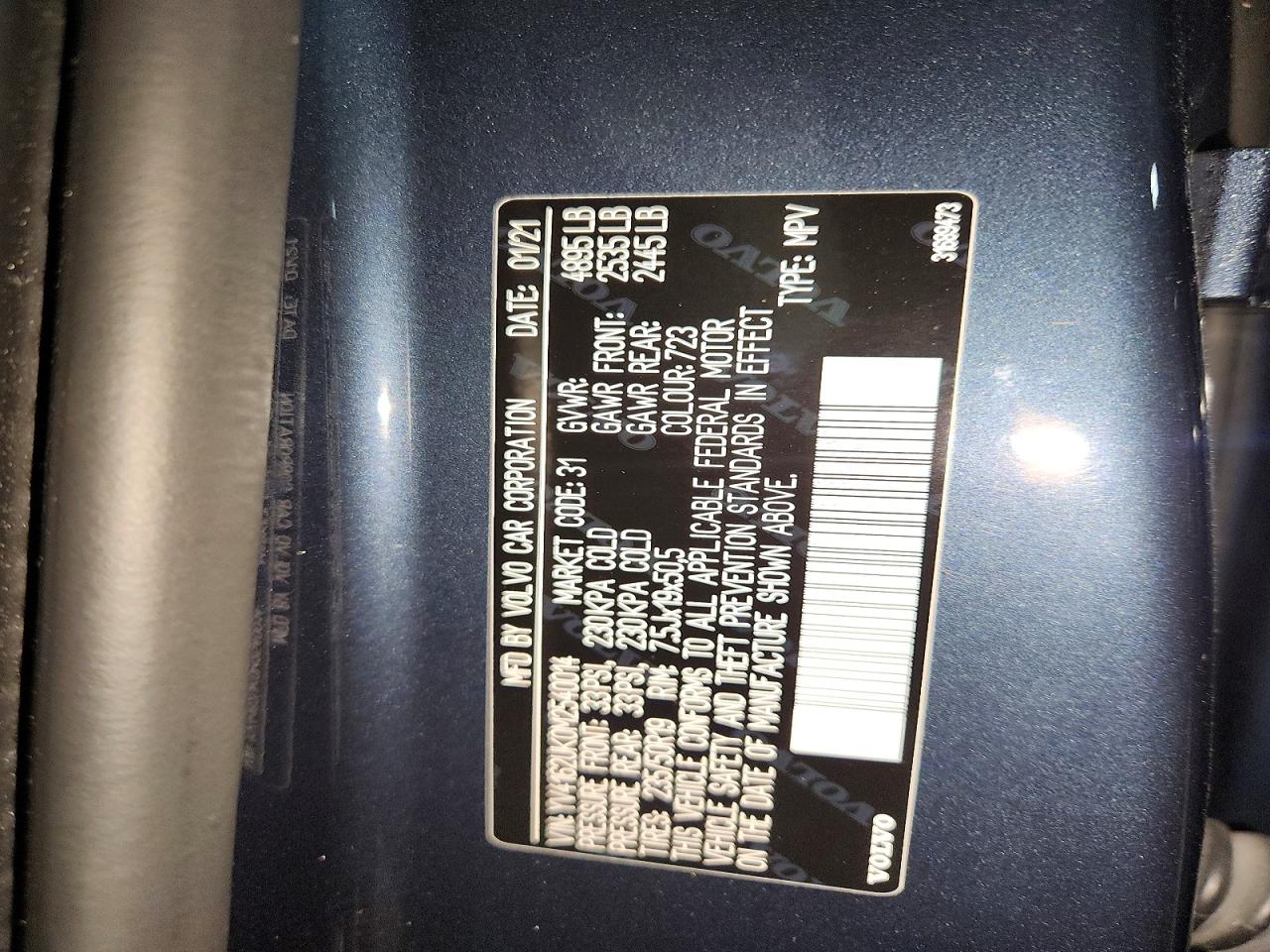 2021 VOLVO XC40 T5 MOMENTUM photo 14