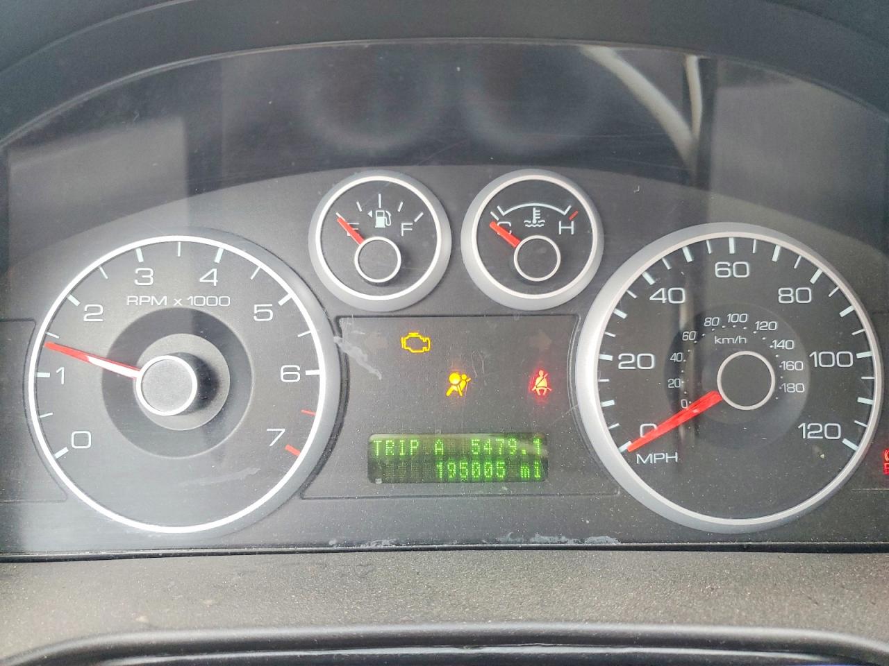 2007 FORD FUSION SE photo 9