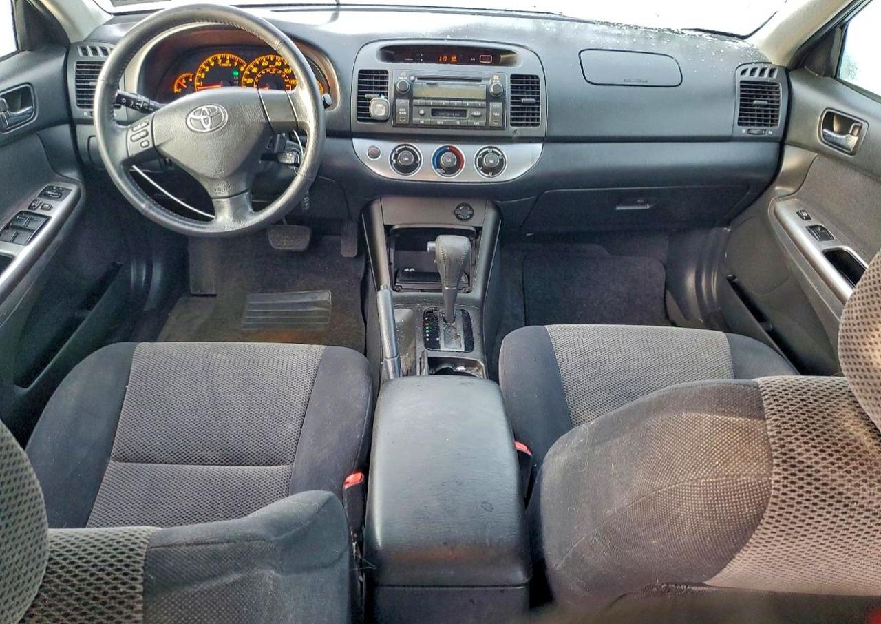 2005 TOYOTA CAMRY LE photo 8