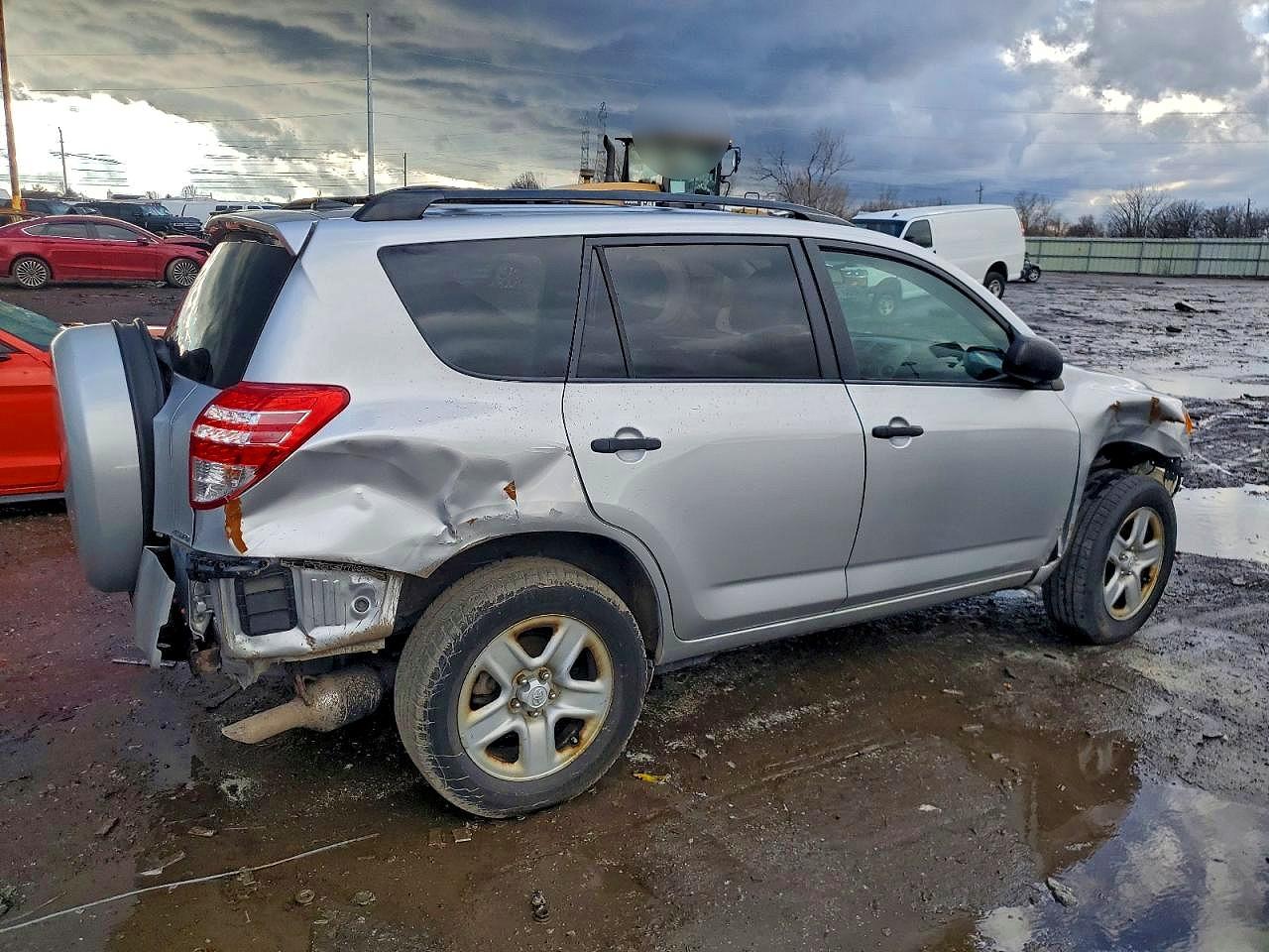 2010 TOYOTA RAV4 photo 3