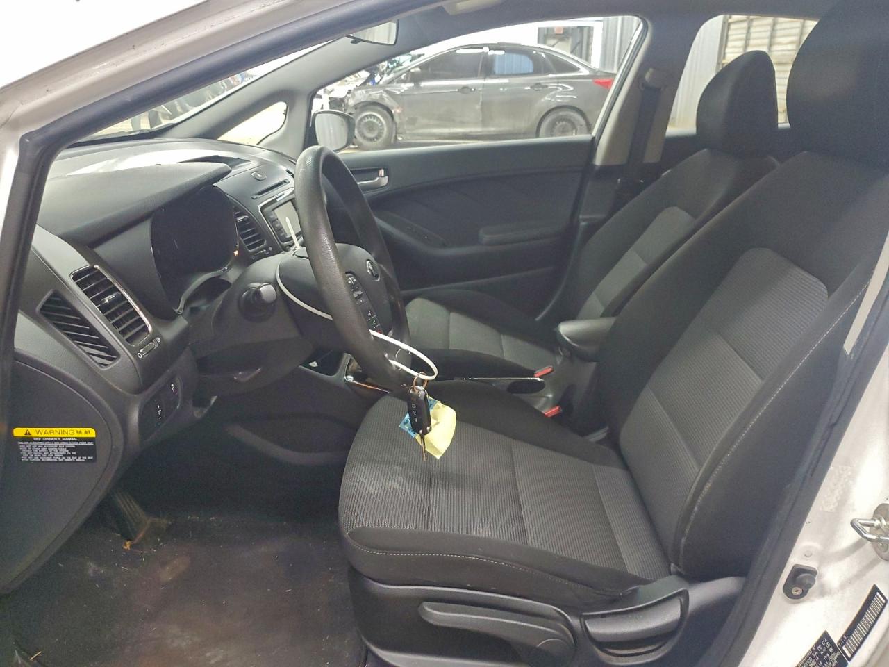 2018 KIA FORTE LX photo 7