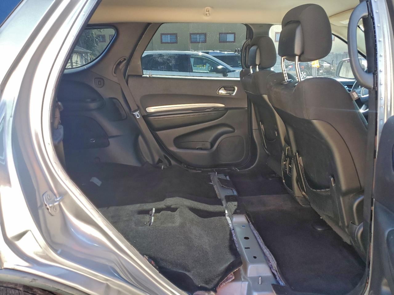 2016 DODGE DURANGO SXT photo 11