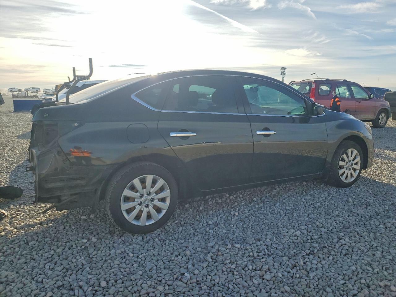 2017 NISSAN SENTRA S photo 3