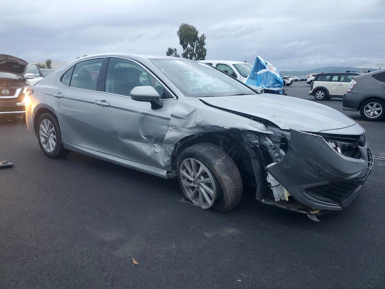 2024 TOYOTA CAMRY LE photo 4