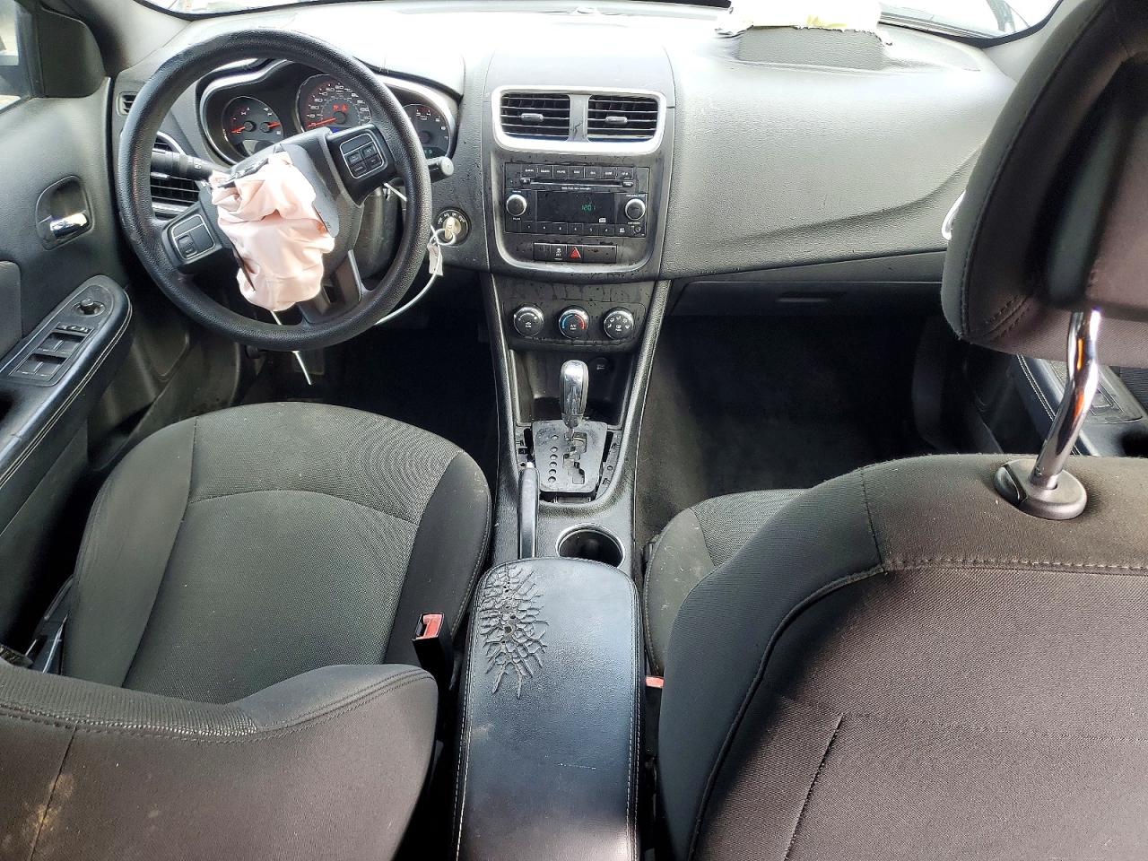 2014 DODGE AVENGER SE photo 8