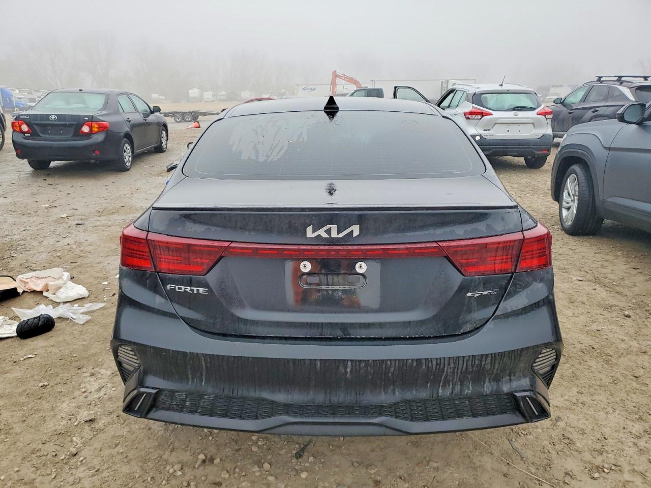 2024 KIA FORTE GT LINE photo 6