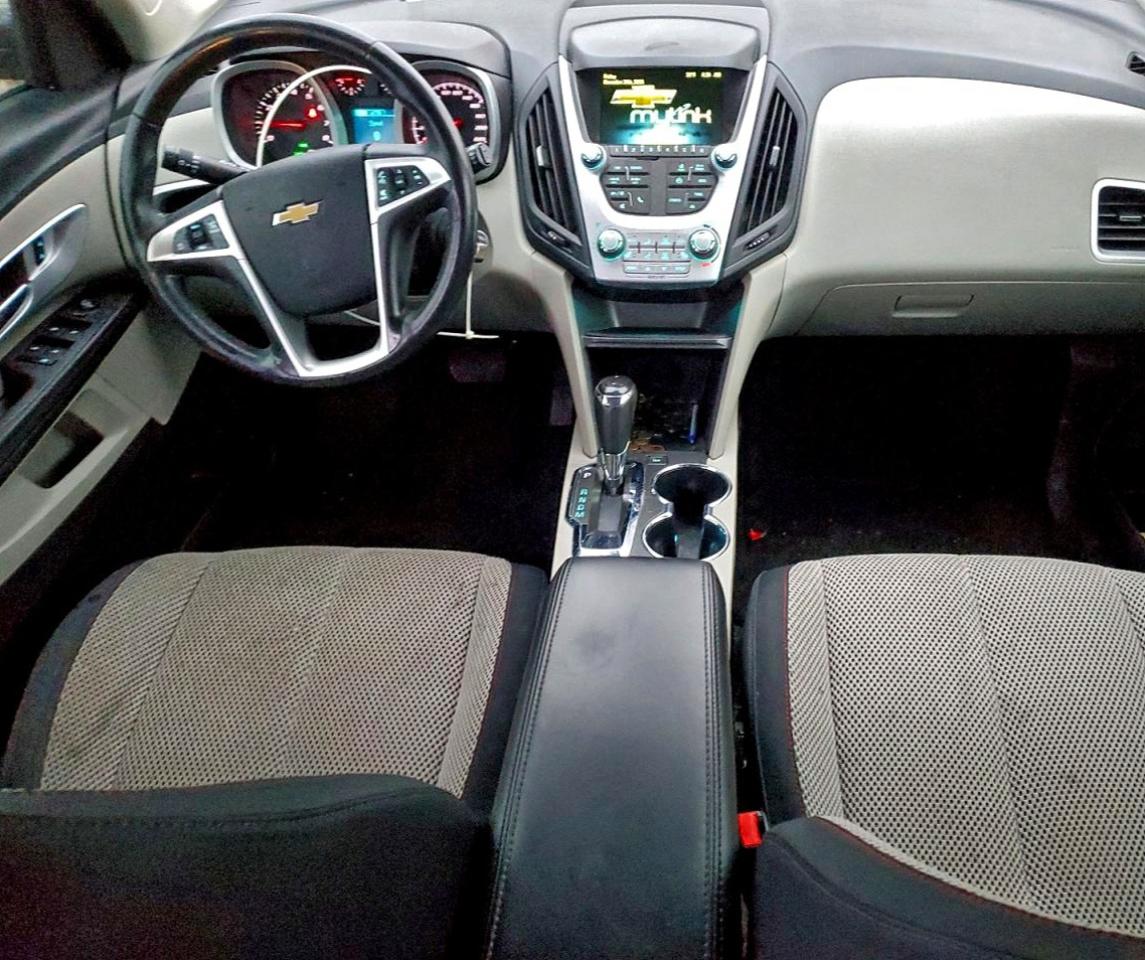 2016 CHEVROLET EQUINOX LT photo 8
