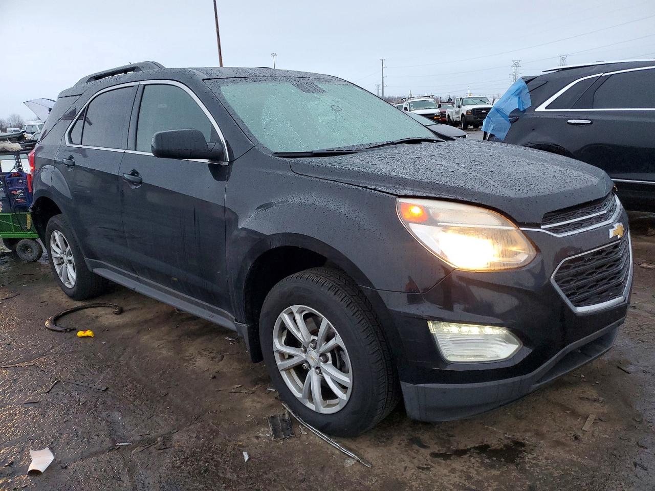 2016 CHEVROLET EQUINOX LT photo 4