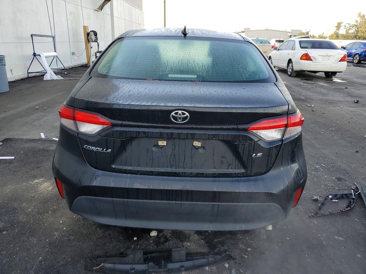 2023 TOYOTA COROLLA LE photo 6