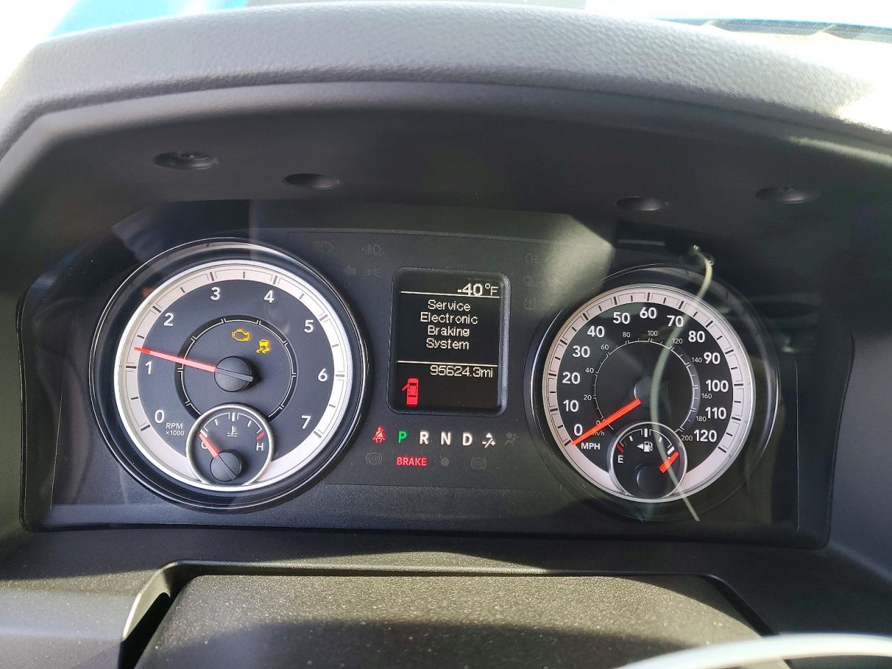 2019 RAM 1500 CLASSIC TRADESMAN photo 9