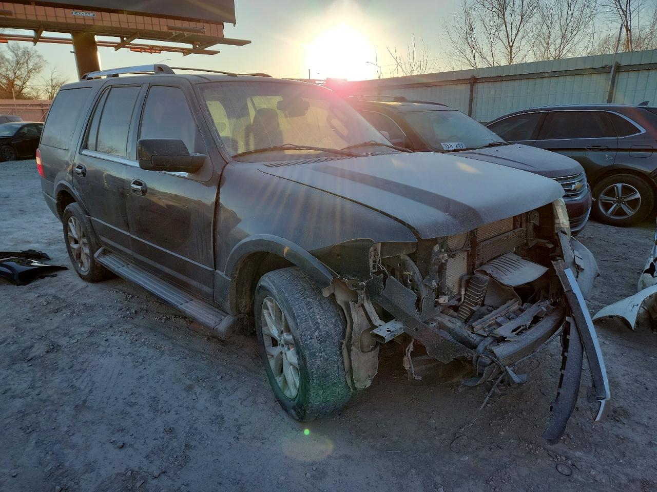 2017 FORD EXPEDITION LIMITED photo 4