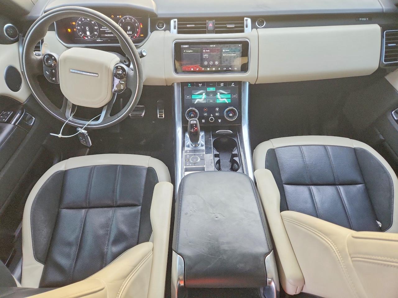 2020 LAND ROVER RANGE ROVER SPORT HST photo 8