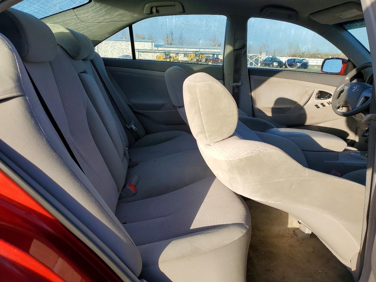 2010 TOYOTA CAMRY BASE photo 10