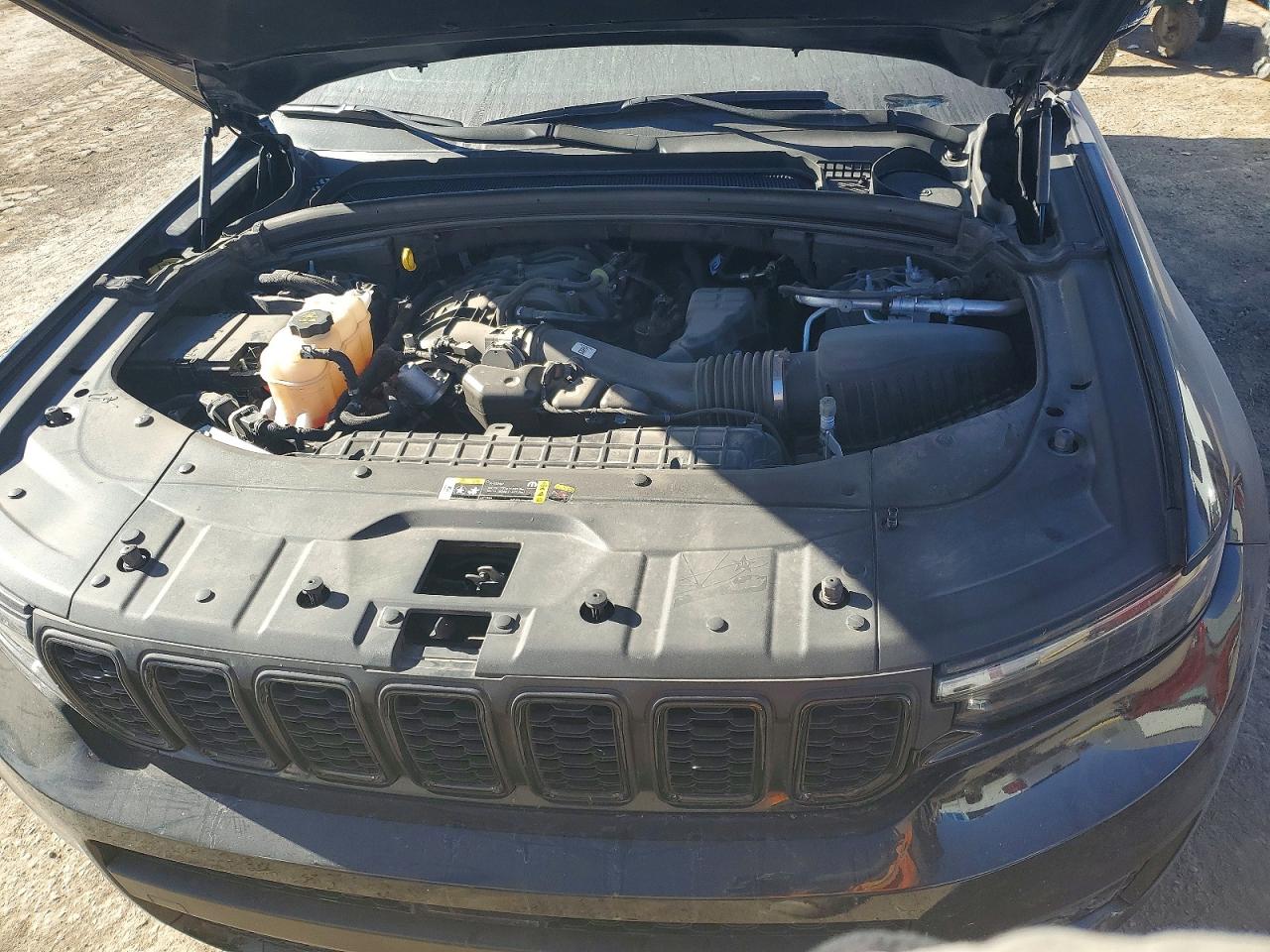 2024 JEEP GRAND CHEROKEE L LIMITED photo 12