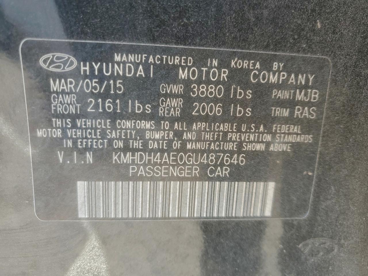 2016 HYUNDAI ELANTRA SE photo 12