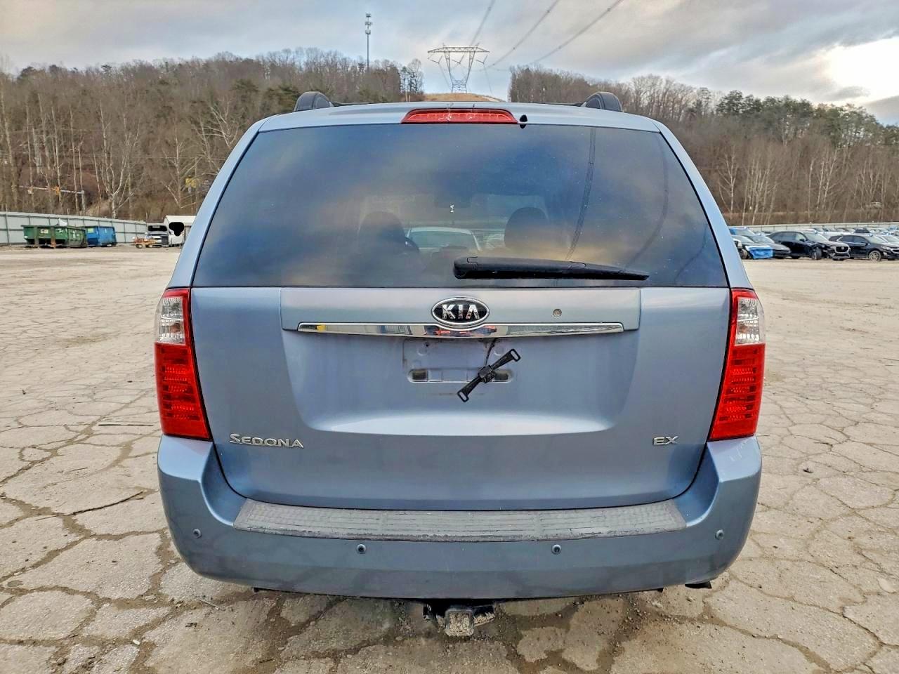 2008 KIA SEDONA LX photo 6