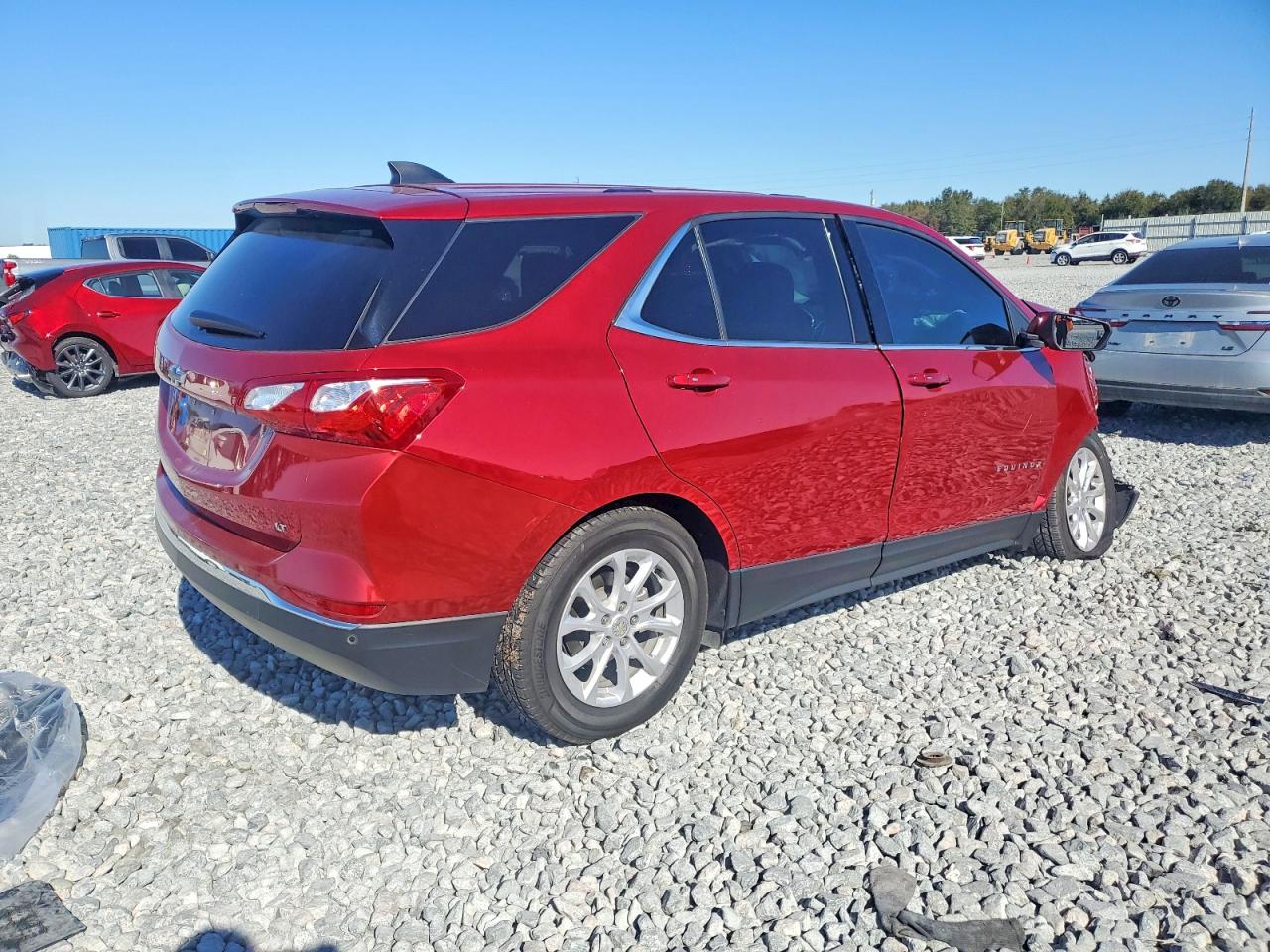 2019 CHEVROLET EQUINOX LT photo 3