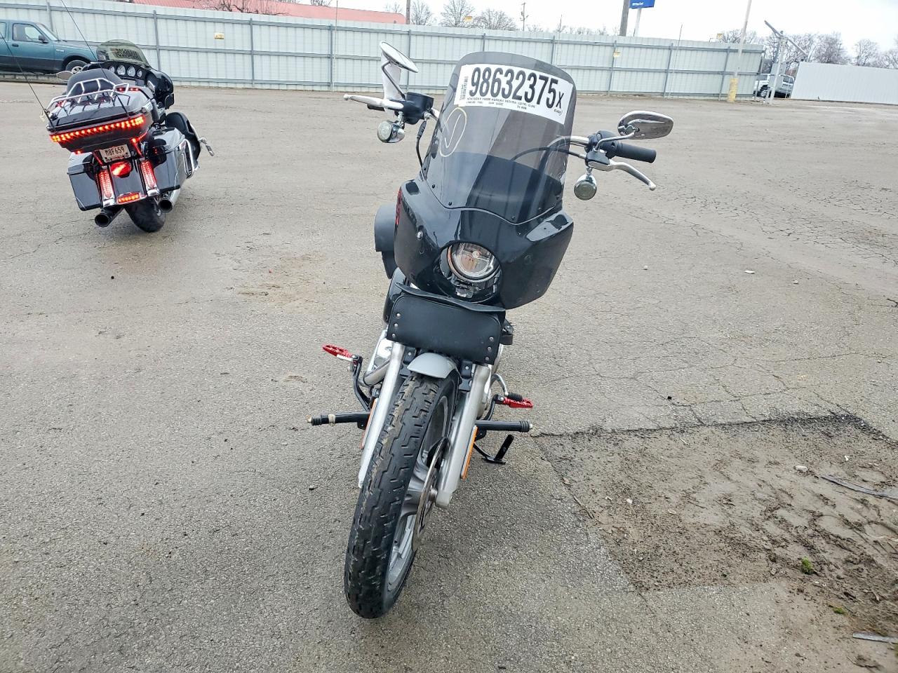 2023 HARLEY-DAVIDSON FXST photo 2