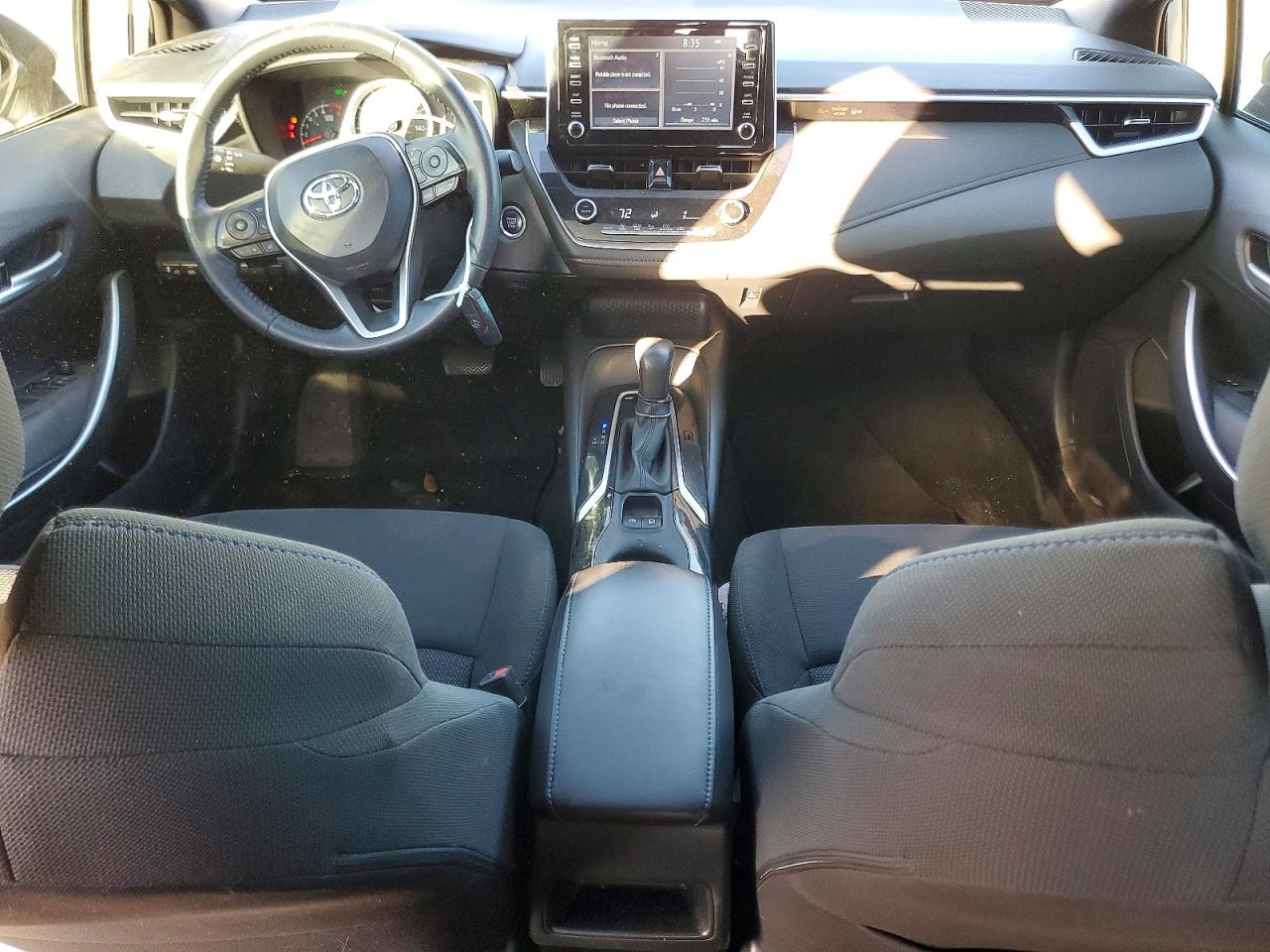 2020 TOYOTA COROLLA SE photo 8