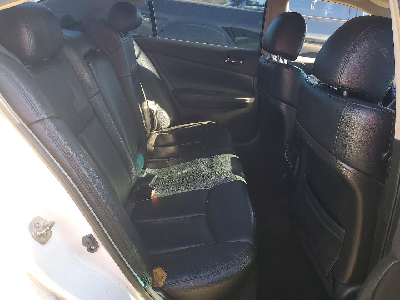 2011 NISSAN MAXIMA S photo 10