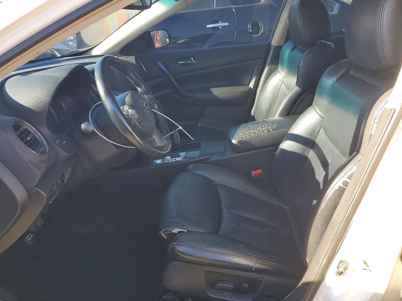 2011 NISSAN MAXIMA S photo 7
