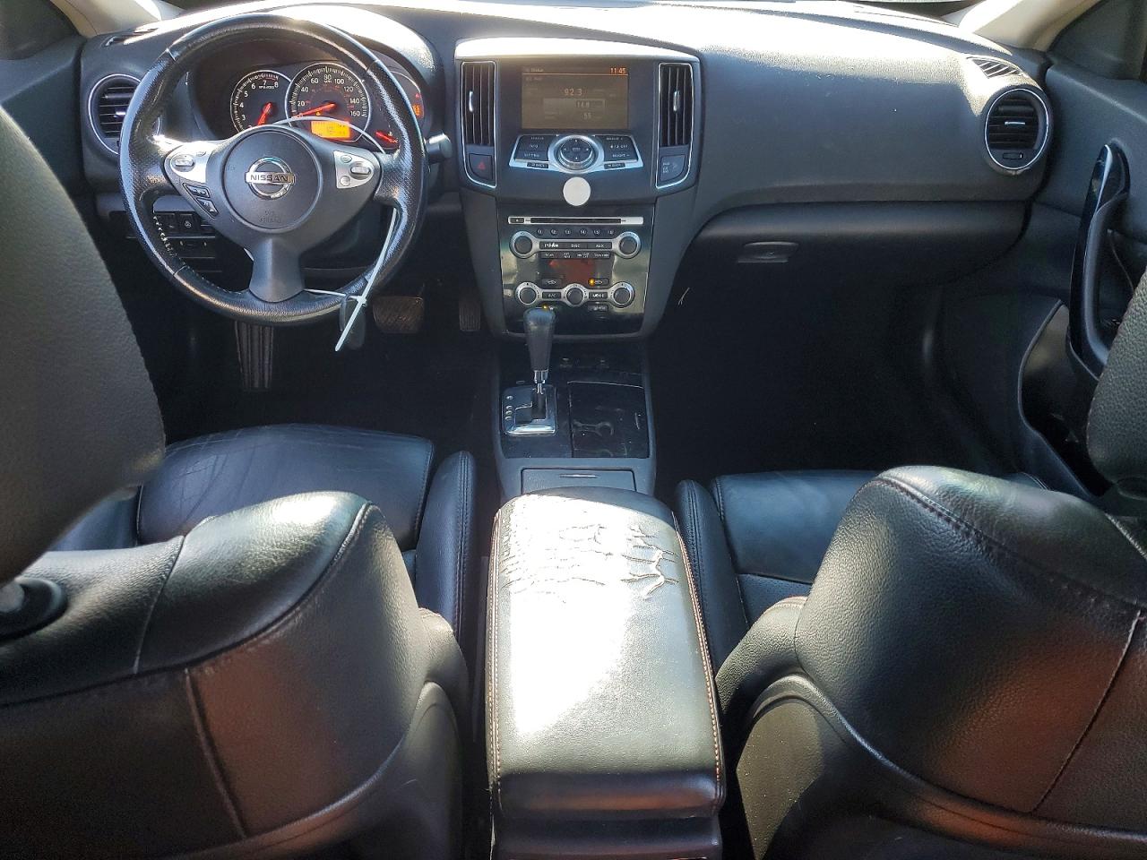 2011 NISSAN MAXIMA S photo 8