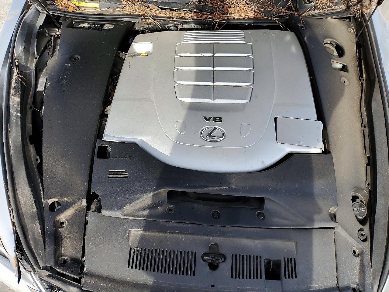 2014 LEXUS LS 460L photo 11