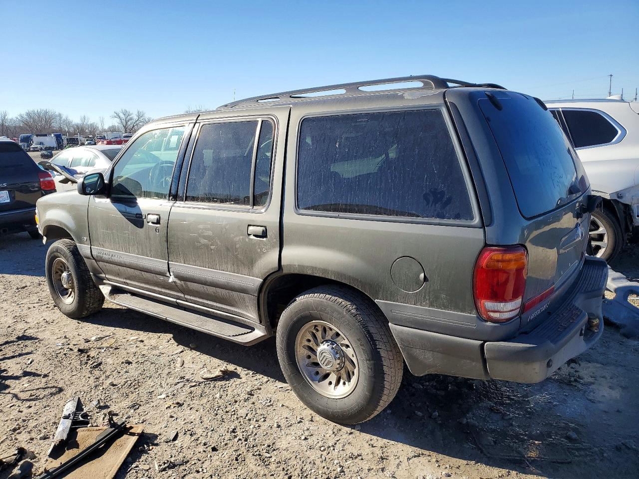 2000 MERCURY MOUNTAINEER photo 3