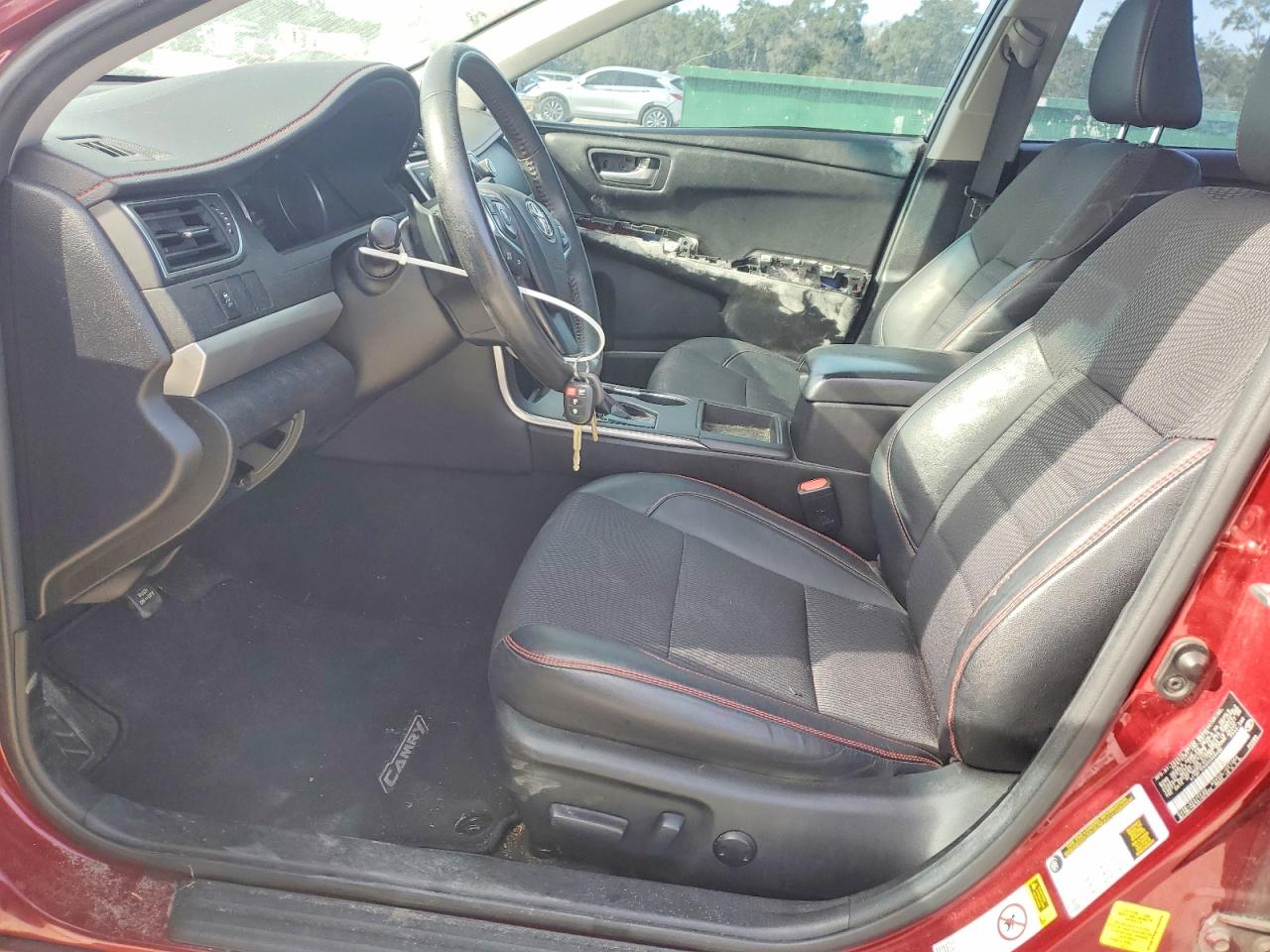 2017 TOYOTA CAMRY LE photo 7